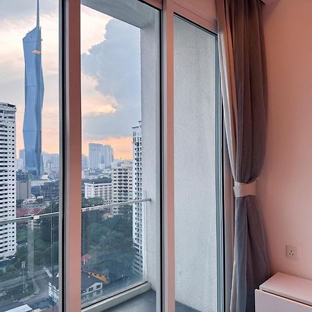 Lux Suites Kl City Pavilion Bukit Bintang With Infinity Pool กัวลาลัมเปอร์ ภายนอก รูปภาพ