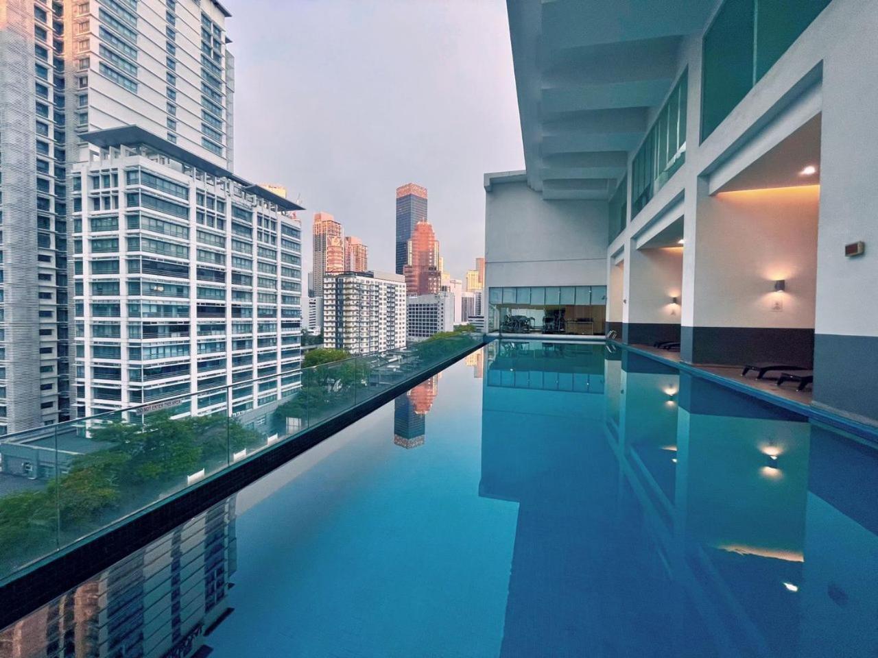 Lux Suites Kl City Pavilion Bukit Bintang With Infinity Pool กัวลาลัมเปอร์ ภายนอก รูปภาพ